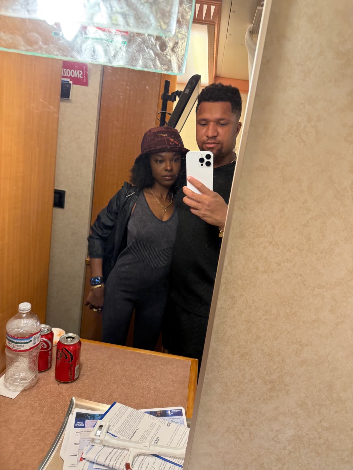 Tayllor and Austin sharing a mirror selfie